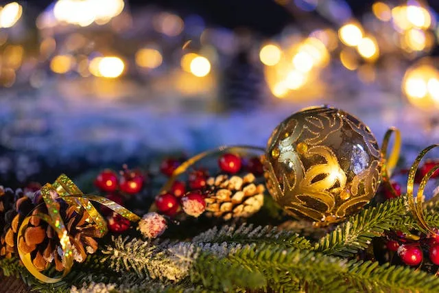 add-the-perfect-finishing-touch-to-your-home-decor-this-holiday-season-adorn-your-artificial-christmas-tree