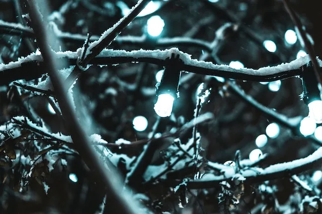 experience-the-northern-lights-this-christmas